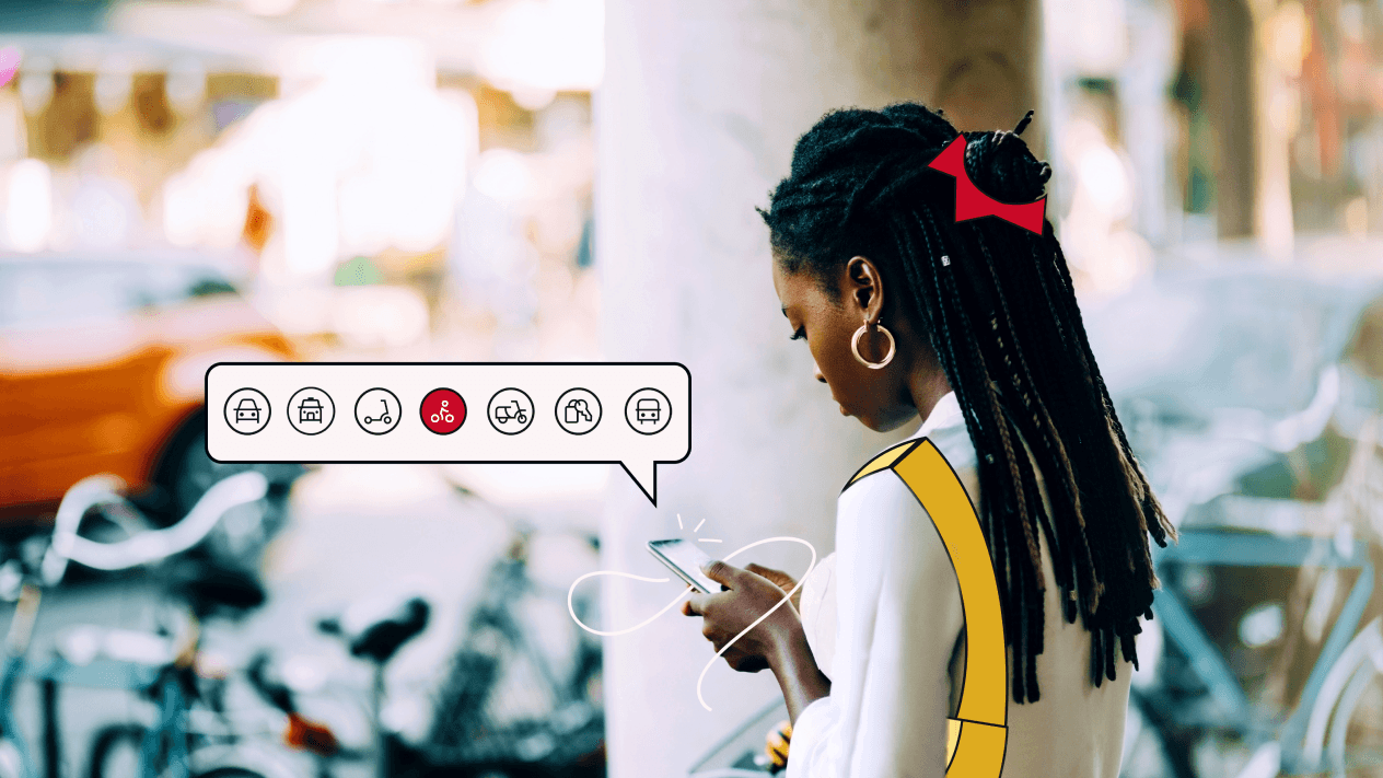 Mitarbeiter, die in der FREENOW-App nach Fahrrädern suchen und mit ihrem Mobilitätsbudget bezahlen